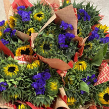 Load image into Gallery viewer, Sunflower Arrangements
