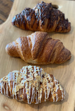 Load image into Gallery viewer, Croissants
